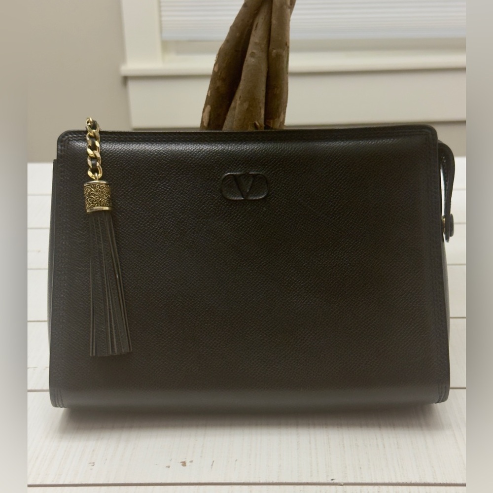 New Vintage VLTN Black Leather Clutch w Tassel - Picture 10 of 11